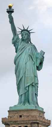 Statue of Liberty - welcome image to immigrants to America