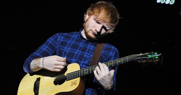 When Ed Sheeran invited Irish stage hand to perform with him in New York